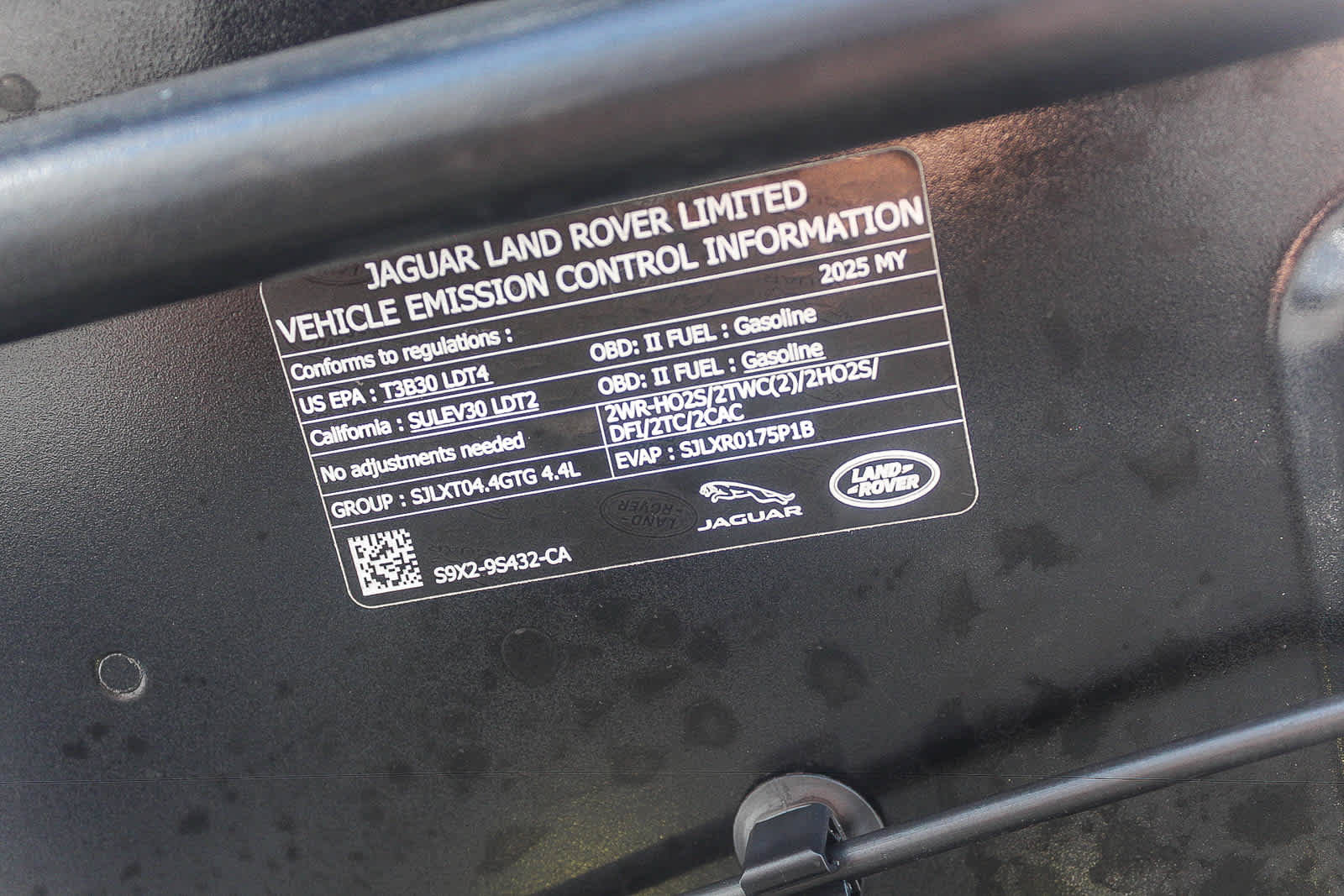 Used 2025 Land Rover Range Rover Long Wheelbase Autobiography AWD/4WD image 25
