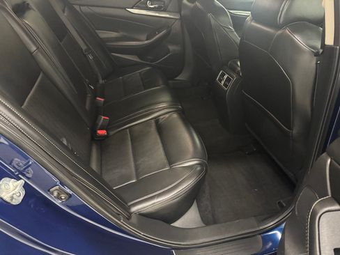 Used 2020 Nissan Maxima 3.5 SV w/ Floor Mat Group FWD image 18