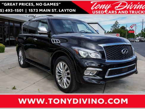 Used 2017 INFINITI QX80 4WD w/ Deluxe Technology Package image 1