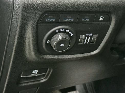 Used 2023 Jeep Grand Cherokee 4WD 4xe image 20