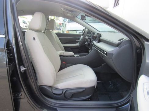 Used 2025 Hyundai Sonata SEL image 20