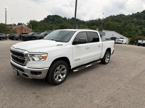 Used 2022 RAM 1500 Big Horn AWD/4WD image 2