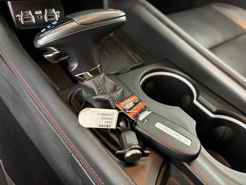 Used 2025 Dodge Durango GT AWD/4WD image 22