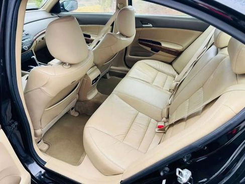 Used 2010 Honda Accord EX-L image 10