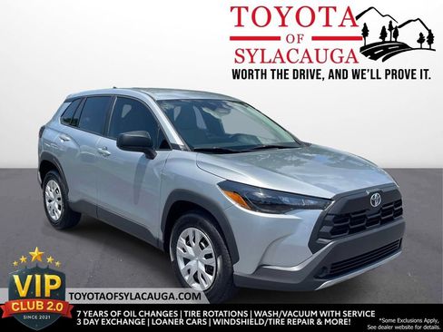 Used 2026 Toyota Corolla Cross L FWD image 1