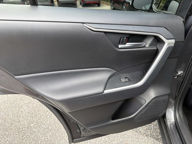 Certified 2025 Toyota RAV4 XLE AWD/4WD image 13
