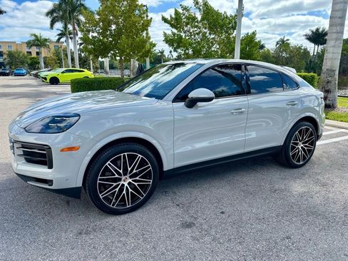 Used 2026 Porsche Cayenne Coupe AWD/4WD image 11