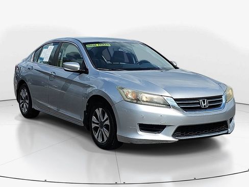 Used 2013 Honda Accord LX image 3