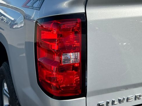 Used 2018 Chevrolet Silverado 1500 LT w/ All Star Edition image 15