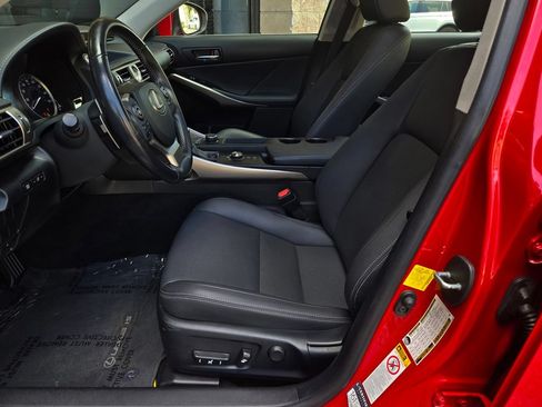 Used 2016 Lexus IS 200t RWD image 16