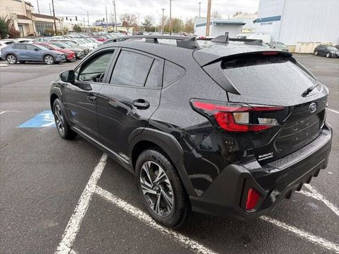 Certified 2025 Subaru Crosstrek 2.0i Premium image 6