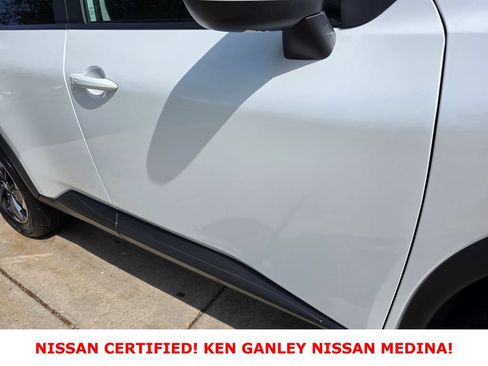 Certified 2026 Nissan Rogue SV AWD/4WD image 13