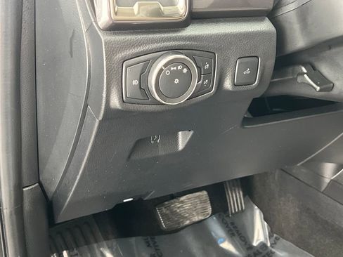 Used 2021 Ford Ranger Lariat w/ Trailer Tow Package image 39