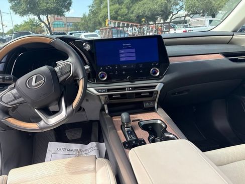 Used 2023 Lexus RX 350 FWD w/ Cold Area Package image 18