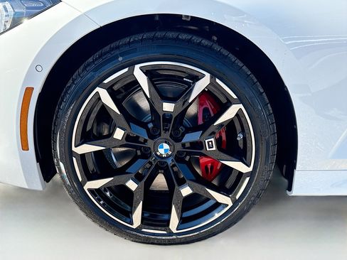 New 2026 BMW 330i Sedan w/ M Sport Package image 43