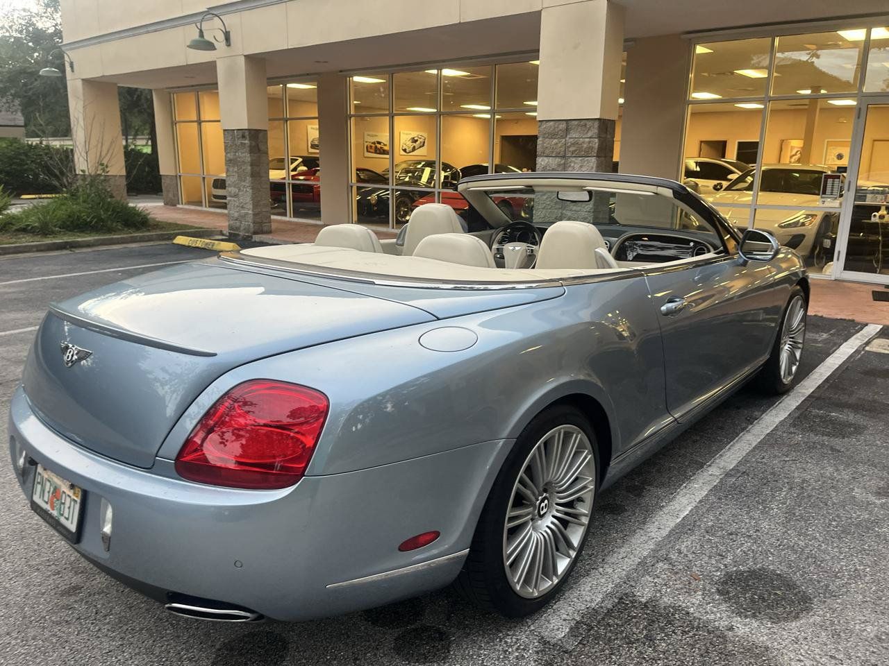 Used 2010 Bentley Continental GT Speed w/ Convenience Specification Pkg AWD/4WD image 4