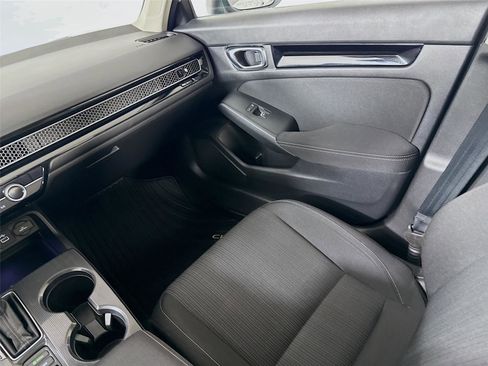 Used 2022 Honda Civic EX image 25