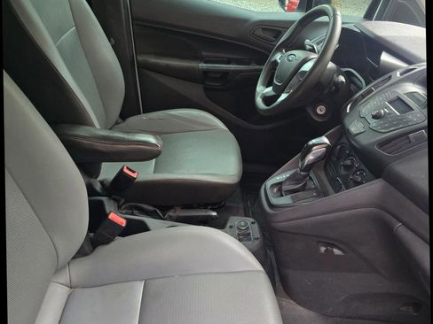 Used 2018 Ford Transit Connect XL FWD image 17