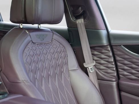Used 2023 Bentley Flying Spur S V8 AWD/4WD image 43
