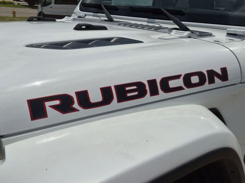 Used 2021 Jeep Wrangler Unlimited Rubicon AWD/4WD image 31