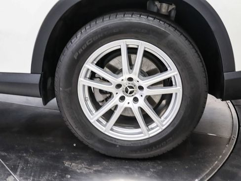 Used 2023 Mercedes-Benz GLC 300 4MATIC image 10