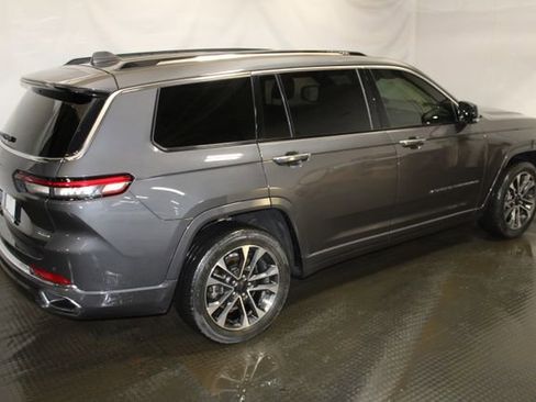 Used 2022 Jeep Grand Cherokee L Overland AWD/4WD image 5