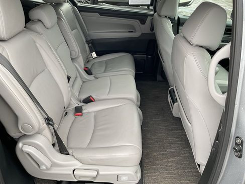 Used 2023 Honda Odyssey EX-L image 20