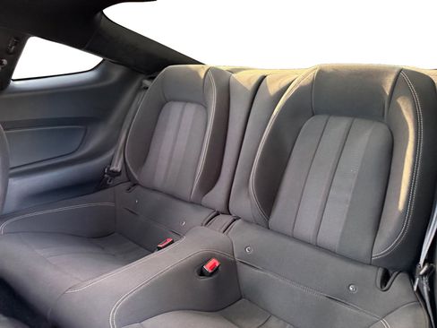 Used 2018 Ford Mustang GT image 13