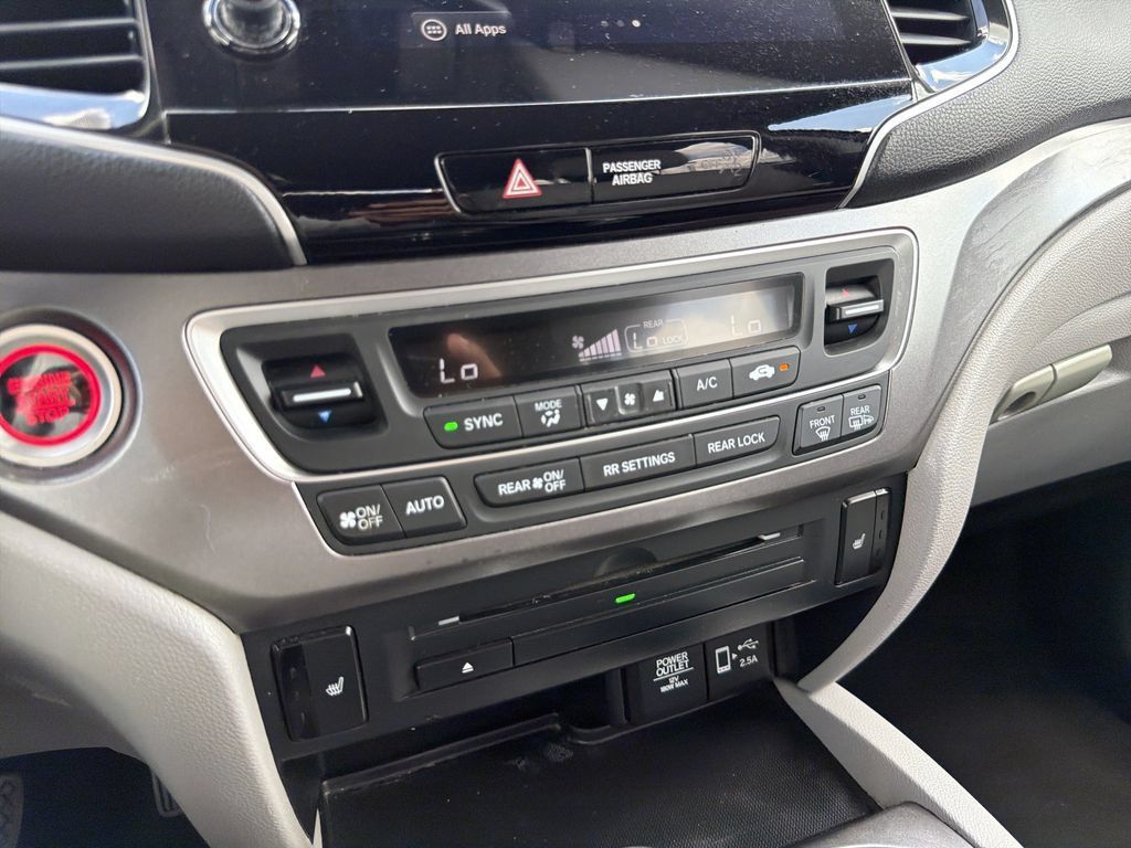 Used 2019 Honda Pilot EX image 25