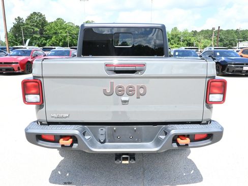 Used 2022 Jeep Gladiator Mojave w/ Cold Weather Group AWD/4WD image 27
