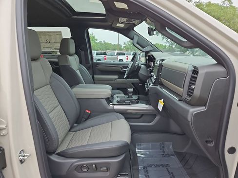 New 2026 Chevrolet Silverado 1500 ZR2 AWD/4WD image 54