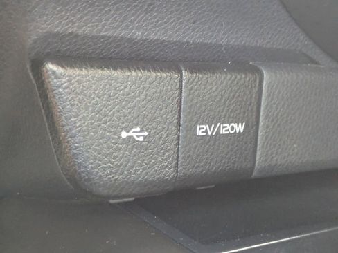 Used 2023 Toyota Camry SE FWD image 21
