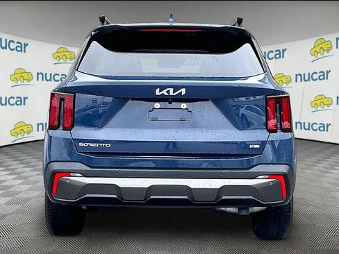 Used 2024 Kia Sorento X-Line EX AWD/4WD image 5