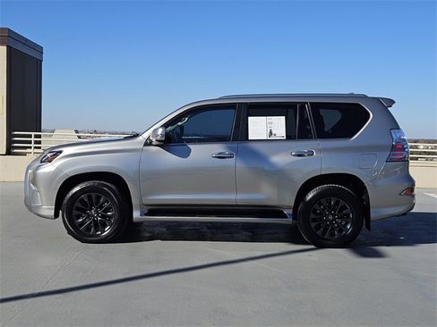 Used 2022 Lexus GX 460 Premium image 4