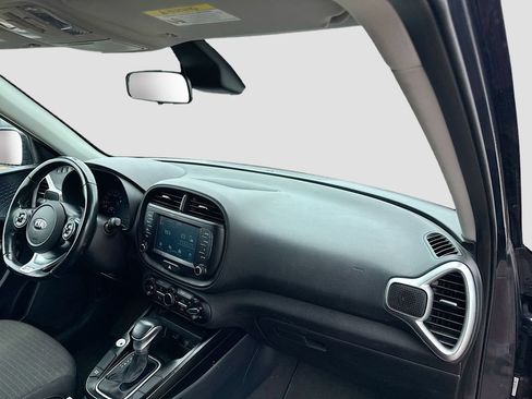 Used 2020 Kia Soul GT-Line w/ GT 2.0L Power Sunroof Package FWD image 24