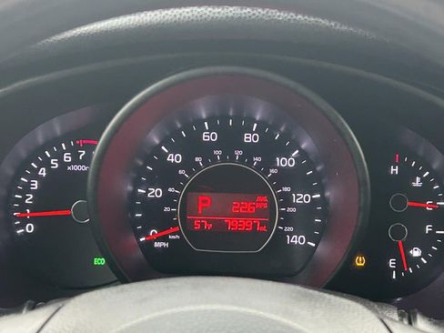 Used 2017 Kia Soul image 5