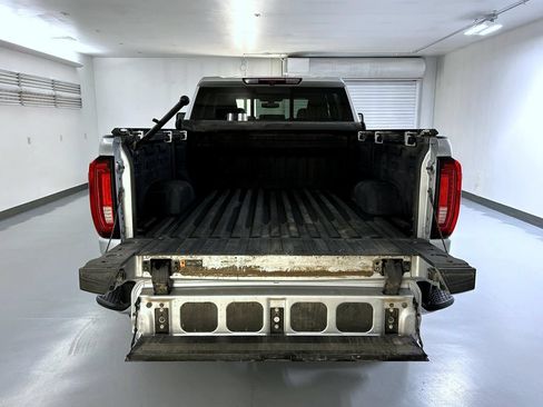 Certified 2022 GMC Sierra 2500 SLT w/ SLT Convenience Package AWD/4WD image 22