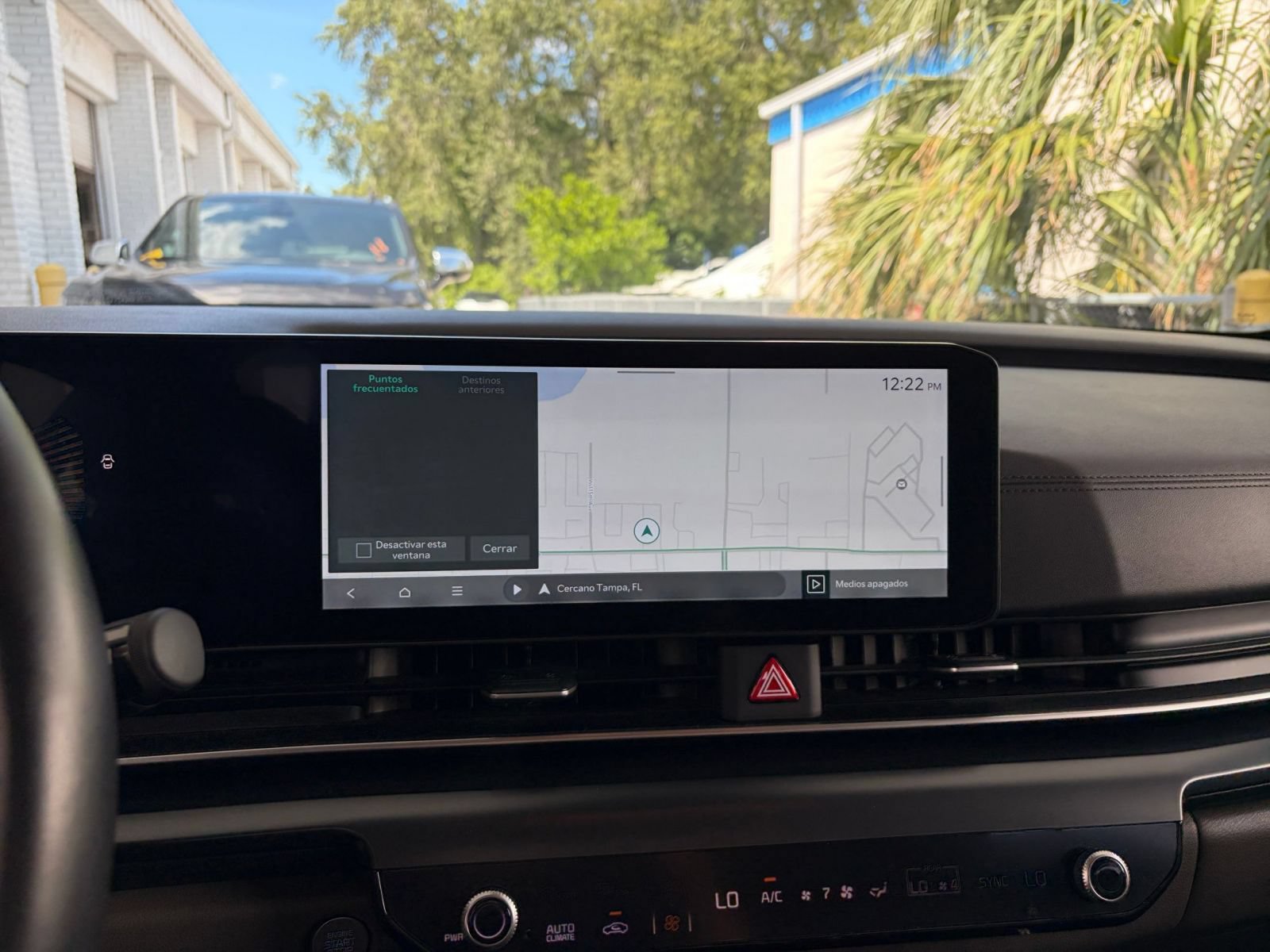 Used 2026 Kia Carnival FWD image 19