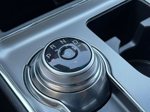 Used 2024 Ford Edge Titanium image 26