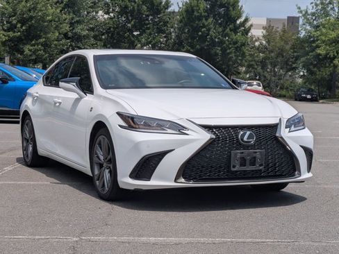 Used 2019 Lexus ES 350 F Sport w/ Accessory Package 2 FWD image 3