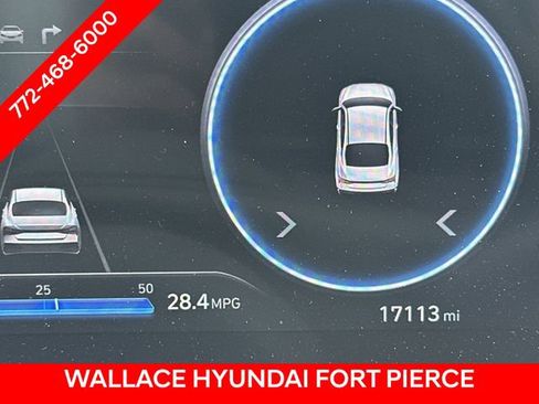 Used 2024 Hyundai Elantra SEL FWD image 27