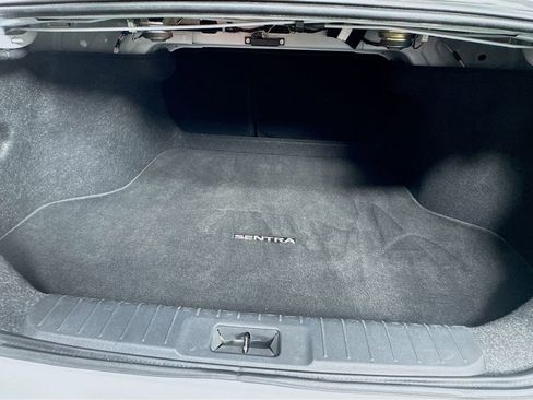 Used 2025 Nissan Sentra SV image 29