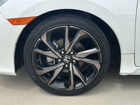 Used 2019 Honda Civic Sport image 6
