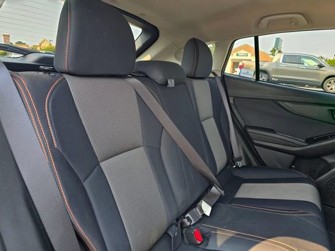 Used 2019 Subaru Crosstrek 2.0i Premium w/ Eyesight System AWD/4WD image 13