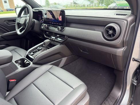 New 2026 Chevrolet Colorado Trail Boss AWD/4WD image 37