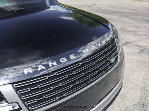 Used 2025 Land Rover Range Rover Long Wheelbase SE AWD/4WD image 47