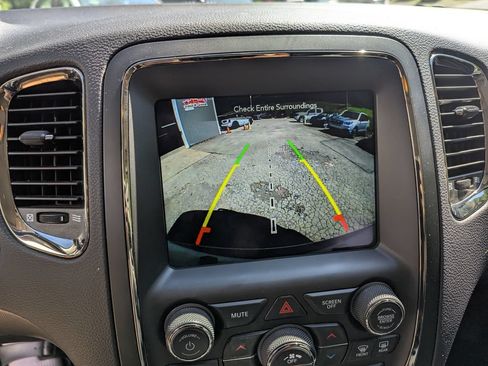 Used 2018 Dodge Durango GT w/ Premium Group AWD/4WD image 12
