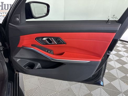 Used 2024 BMW M3 Competition image 35