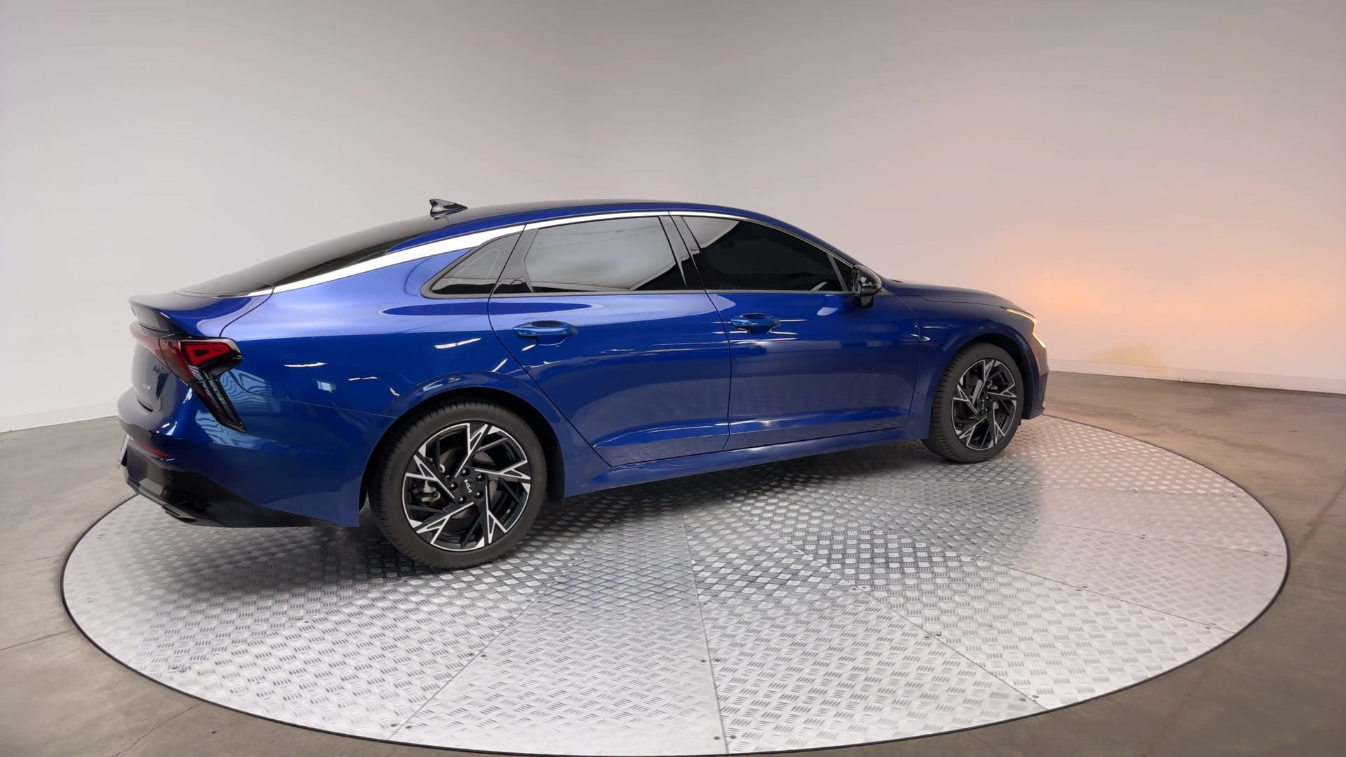Used 2025 Kia K5 GT-Line AWD/4WD image 8