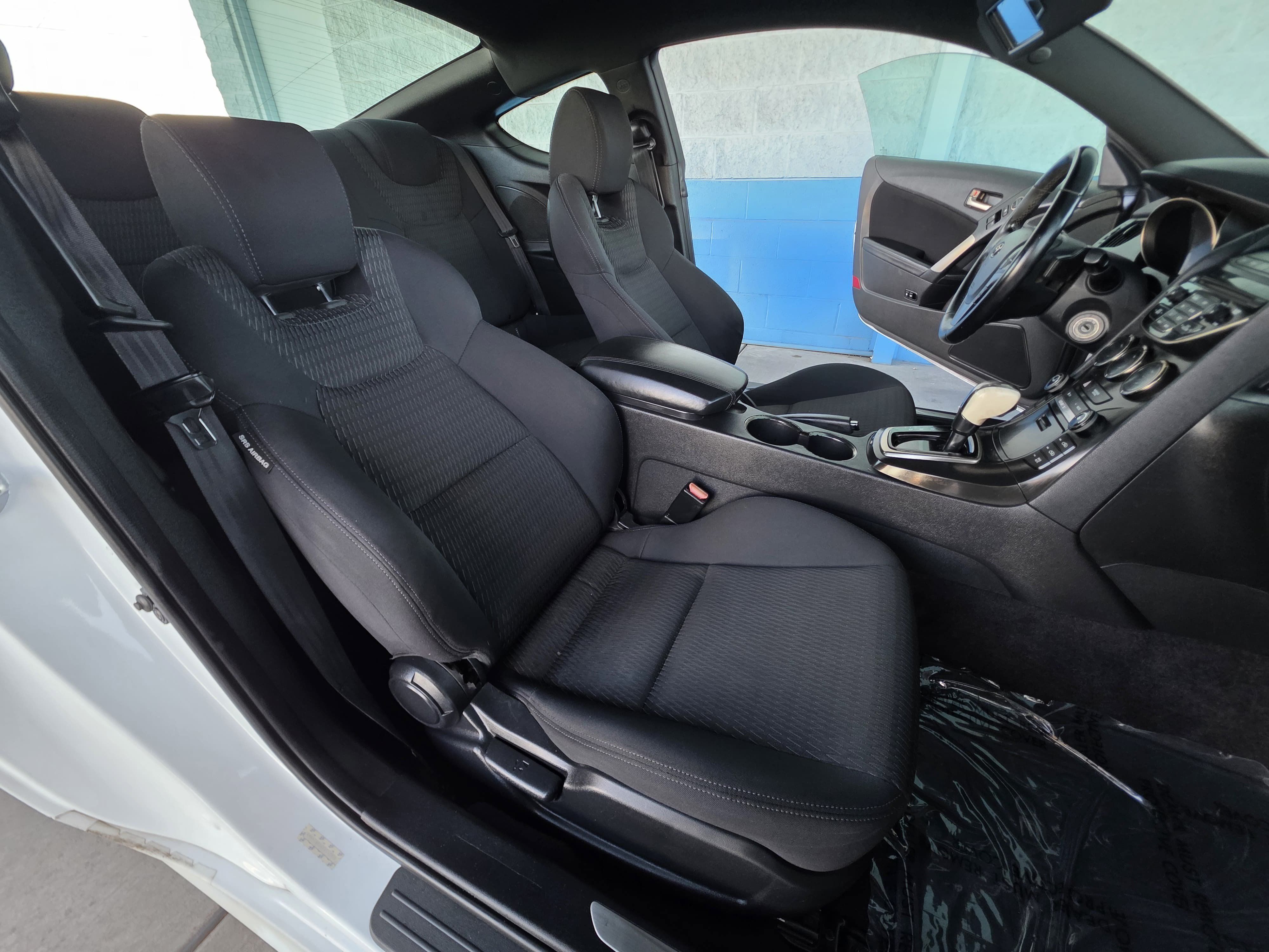 Used 2013 Hyundai Genesis 2.0T RWD image 10